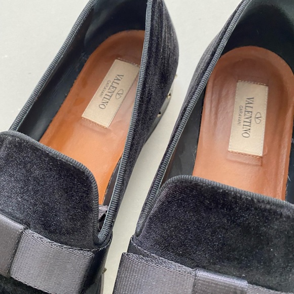 Valentino Rockstud Velvet Loafers - Picture 6 of 9